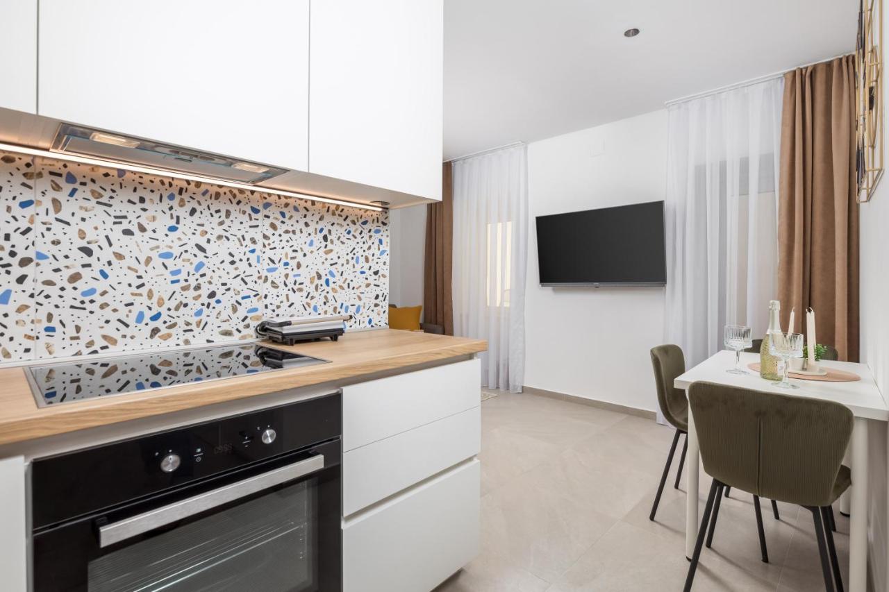 Apartment Salita Calvario 里耶卡 外观 照片